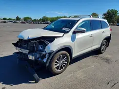 5TDJZRFH8KS605797 2019 TOYOTA HIGHLANDER