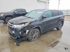 5TDJZRFH8KS612877 2019 TOYOTA HIGHLANDER