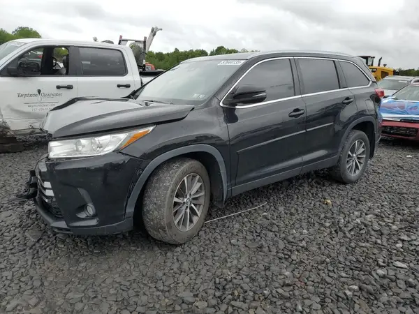 5TDJZRFH8KS613995 2019 TOYOTA HIGHLANDER - Image 1