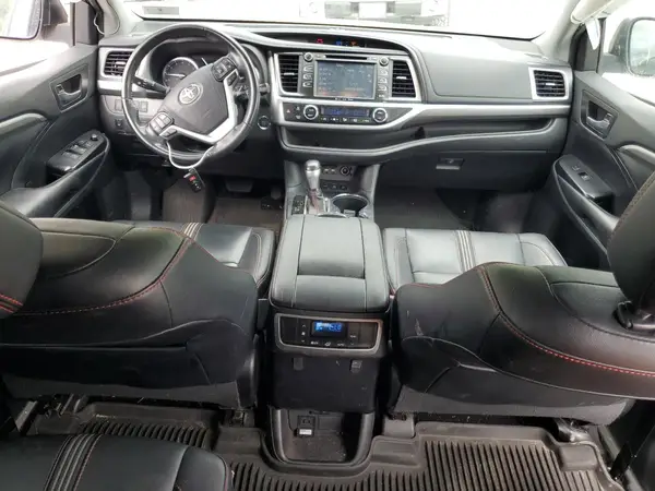 5TDJZRFH8KS615343 2019 TOYOTA HIGHLANDER - Image 8