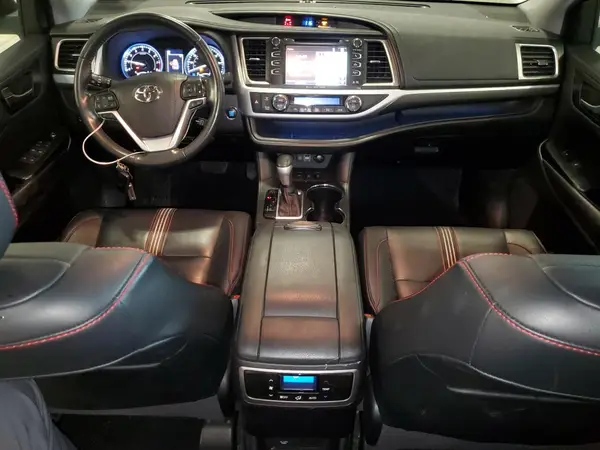 5TDJZRFH8KS620025 2019 TOYOTA HIGHLANDER - Image 8