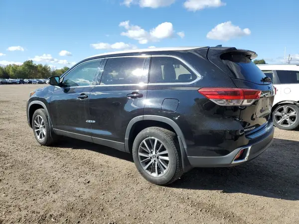 5TDJZRFH8KS620672 2019 TOYOTA HIGHLANDER - Image 2