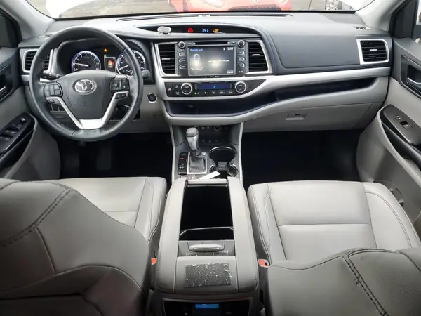 5TDJZRFH8KS626200 2019 TOYOTA HIGHLANDER - Image 8