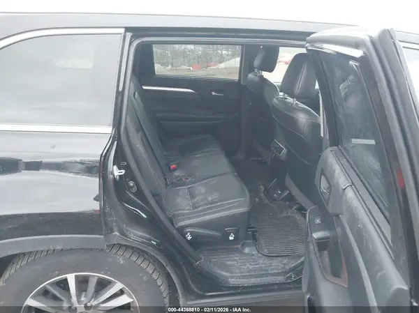 5TDJZRFH8KS716219 2019 TOYOTA HIGHLANDER - Image 8