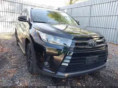 5TDJZRFH8KS937643 2019 TOYOTA HIGHLANDER