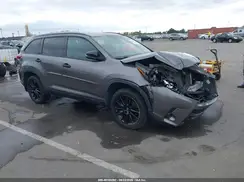 5TDJZRFH8KS974871 2019 TOYOTA HIGHLANDER