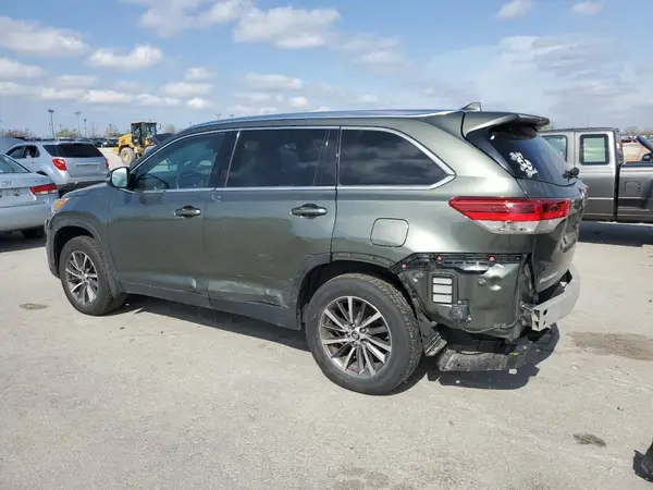 5TDJZRFH8KS976281 2019 TOYOTA HIGHLANDER - Image 2