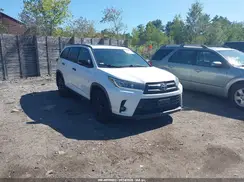 5TDJZRFH8KS981996 2019 TOYOTA HIGHLANDER