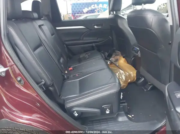 5TDJZRFH8KS983165 2019 TOYOTA HIGHLANDER - Image 8
