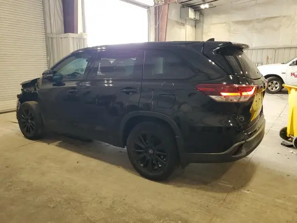 5TDJZRFH8KS984557 2019 TOYOTA HIGHLANDER - Image 2
