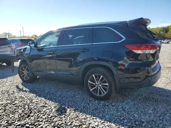 5TDJZRFH8KS996885 2019 TOYOTA HIGHLANDER - Image 2