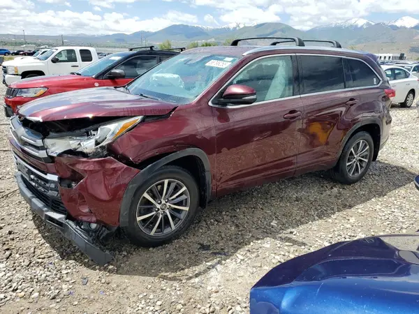 5TDJZRFH9HS365538 2017 TOYOTA HIGHLANDER - Image 1