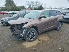 5TDJZRFH9HS367239 2017 TOYOTA HIGHLANDER