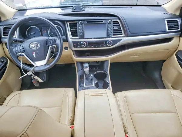 5TDJZRFH9HS367239 2017 TOYOTA HIGHLANDER - Image 8