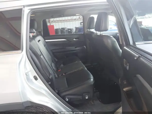 5TDJZRFH9HS377124 2017 TOYOTA HIGHLANDER - Image 8