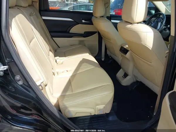 5TDJZRFH9HS381559 2017 TOYOTA HIGHLANDER - Image 8