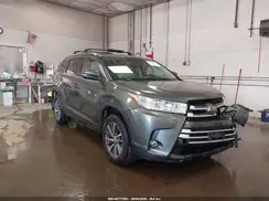 5TDJZRFH9HS405939 2017 TOYOTA HIGHLANDER