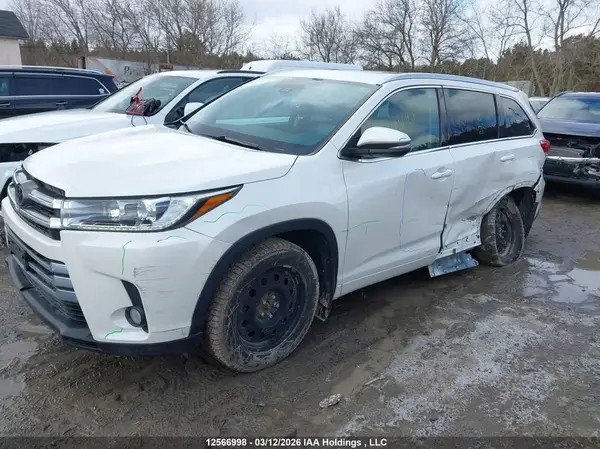 5TDJZRFH9HS410297 2017 TOYOTA HIGHLANDER - Image 2