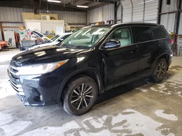 5TDJZRFH9HS412440 2017 TOYOTA HIGHLANDER - Image 1