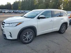 5TDJZRFH9HS417959 2017 TOYOTA HIGHLANDER