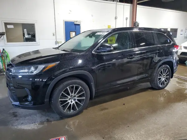 5TDJZRFH9HS418707 2017 TOYOTA HIGHLANDER - Image 1