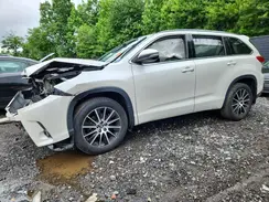5TDJZRFH9HS423129 2017 TOYOTA HIGHLANDER