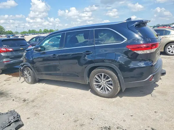 5TDJZRFH9HS432252 2017 TOYOTA HIGHLANDER - Image 2