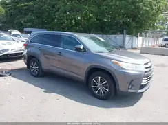 5TDJZRFH9HS437113 2017 TOYOTA HIGHLANDER