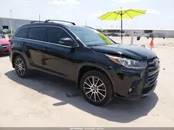 5TDJZRFH9HS440786 2017 TOYOTA HIGHLANDER