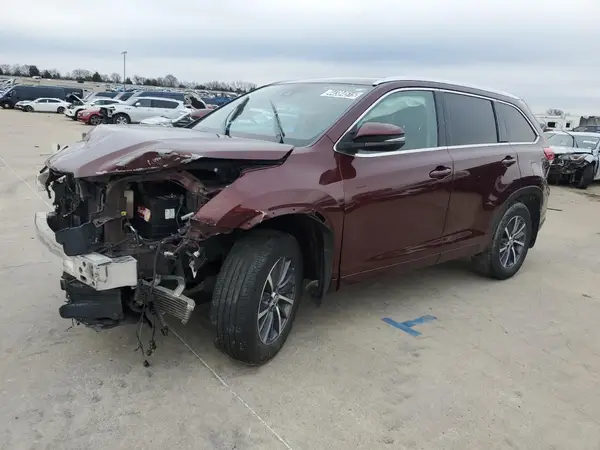 5TDJZRFH9HS449522 2017 TOYOTA HIGHLANDER - Image 1