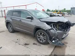 5TDJZRFH9HS468054 2017 TOYOTA HIGHLANDER