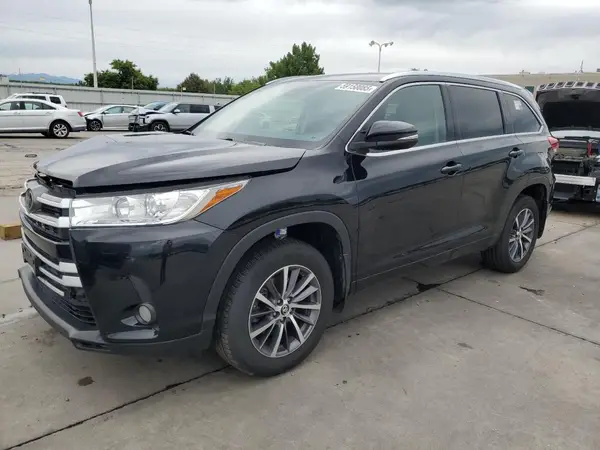 5TDJZRFH9HS472962 2017 TOYOTA HIGHLANDER - Image 1