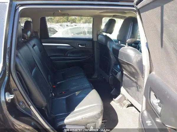 5TDJZRFH9HS474226 2017 TOYOTA HIGHLANDER - Image 8