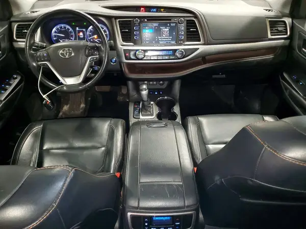 5TDJZRFH9HS511288 2017 TOYOTA HIGHLANDER - Image 8