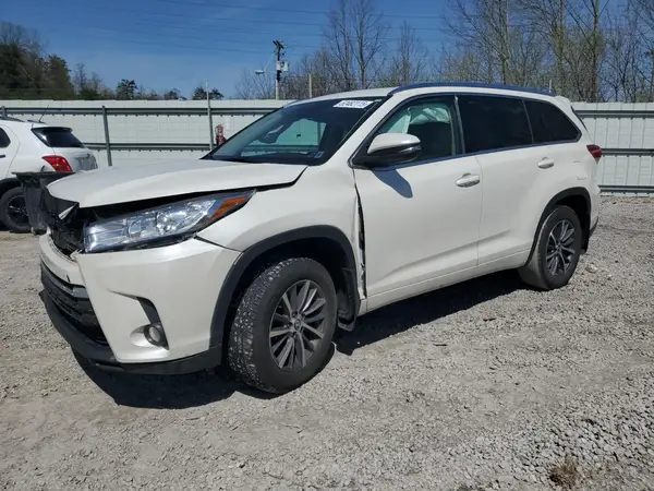 5TDJZRFH9HS516278 2017 TOYOTA HIGHLANDER - Image 1