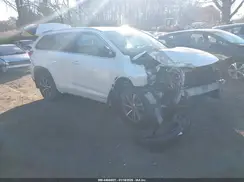5TDJZRFH9HS517253 2017 TOYOTA HIGHLANDER