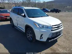 5TDJZRFH9HS519911 2017 TOYOTA HIGHLANDER