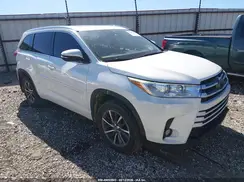 5TDJZRFH9JS491565 2018 TOYOTA HIGHLANDER
