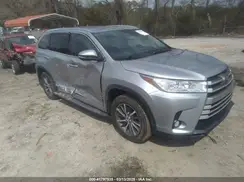 5TDJZRFH9JS530672 2018 TOYOTA HIGHLANDER