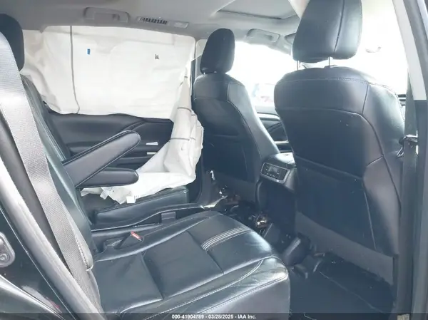 5TDJZRFH9JS551134 2018 TOYOTA HIGHLANDER - Image 8