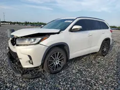 5TDJZRFH9JS823259 2018 TOYOTA HIGHLANDER