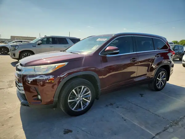5TDJZRFH9JS847559 2018 TOYOTA HIGHLANDER - Image 1