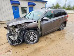 5TDJZRFH9JS865835 2018 TOYOTA HIGHLANDER