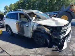 5TDJZRFH9JS868413 2018 TOYOTA HIGHLANDER