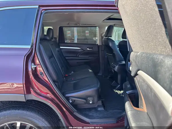 5TDJZRFH9JS897166 2018 TOYOTA HIGHLANDER - Image 8