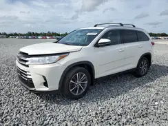 5TDJZRFH9KS570140 2019 TOYOTA HIGHLANDER