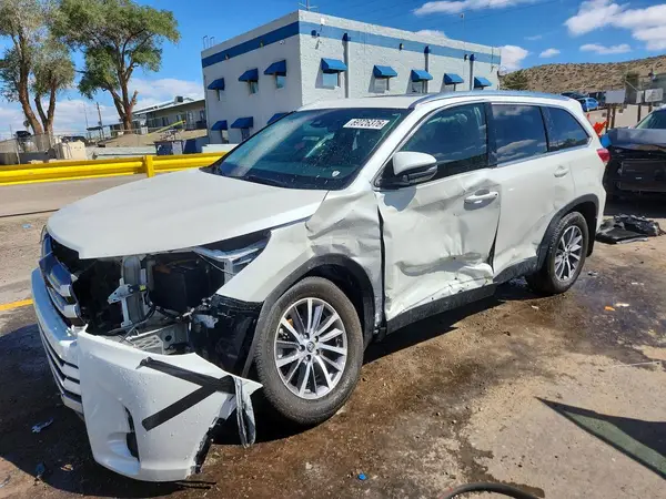 5TDJZRFH9KS573233 2019 TOYOTA HIGHLANDER - Image 1