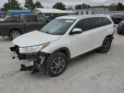 5TDJZRFH9KS574172 2019 TOYOTA HIGHLANDER