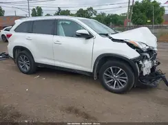5TDJZRFH9KS575919 2019 TOYOTA HIGHLANDER
