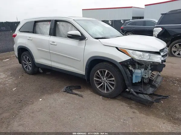 5TDJZRFH9KS580294 2019 TOYOTA HIGHLANDER - Image 1
